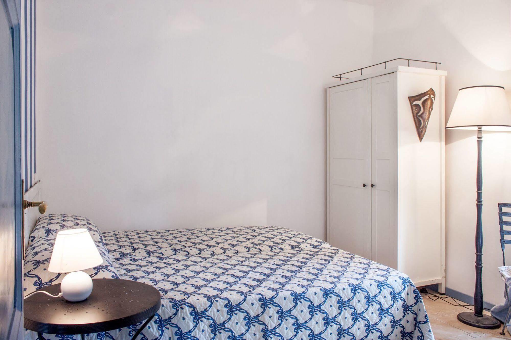 Casa La Viola Blu Bed & Breakfast Cernobbio Eksteriør bilde