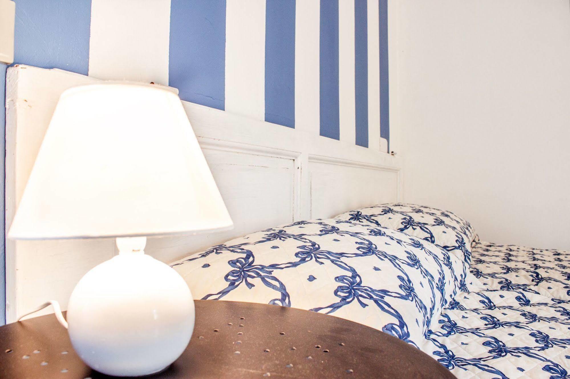 Casa La Viola Blu Bed & Breakfast Cernobbio Eksteriør bilde