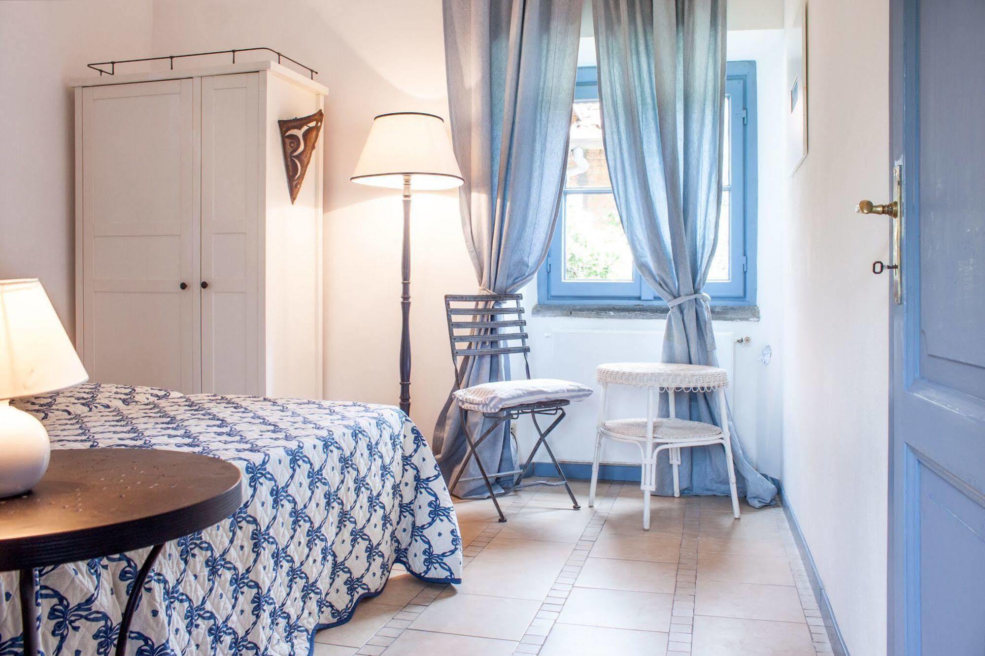 Casa La Viola Blu Bed & Breakfast Cernobbio Eksteriør bilde