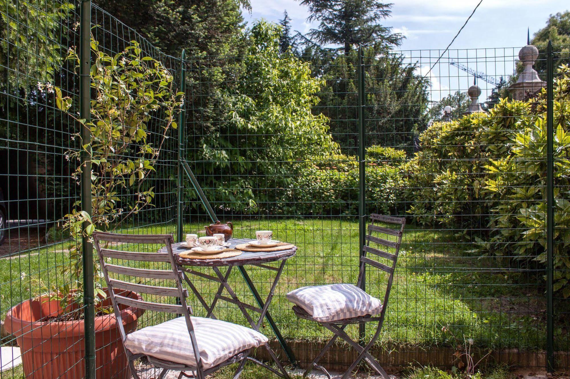Casa La Viola Blu Bed & Breakfast Cernobbio Eksteriør bilde